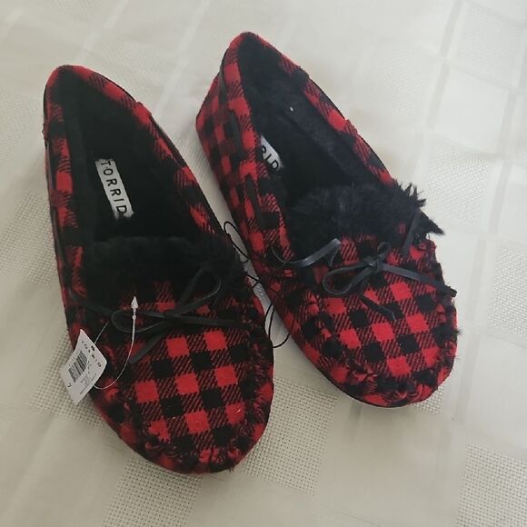 Torrid Red and Black Checkered Moccasin Slippers - Picture 1 of 16